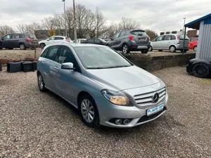 Mercedes-Benz B 180 **Sports Tourer**Automatik**AHK**Temp** Bild 3
