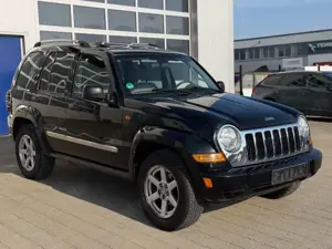 Jeep Cherokee 3.7 Limited LPG TÜV 4x4 Leder Klima Bild 2