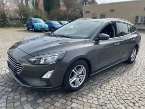 Ford Focus 1.5 TDCI LED Navi+ Kamera