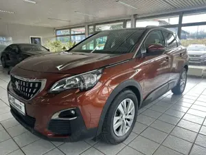 Peugeot 3008 1.2 PureTech 130 Active*1.Hand*LED*Navi*PDC