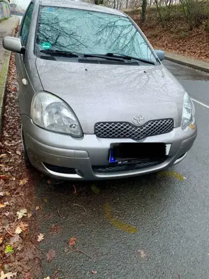 Toyota Yaris Yaris 1.3