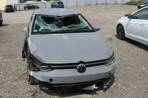 Volkswagen Golf VIII Lim. Active Bild 4