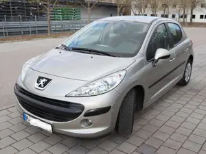 Peugeot 207 207  5-Türer 90 Filou