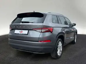 Skoda Kodiaq Style 2.0 TDI DSG AHK 7Si NAV LED KAM SHZ Bild 3