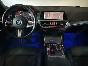 BMW 330 i Lim M SPORT/LED/VRTL COCKPIT/19ZOLL/DE FZG Bild 2