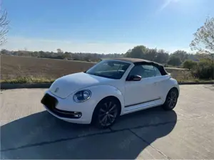 Volkswagen Beetle The Beetle Cabriolet Diesel The Cabriolet 1.6 TDI