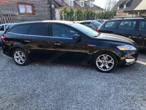 Ford Mondeo Mondeo Turnier 2.5Ghia X