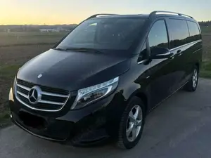 Mercedes-Benz V 220 V 220 d kompakt 7G-TRONIC SCORE