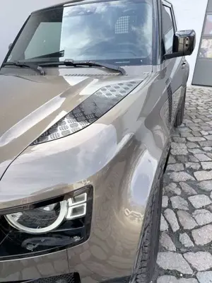 Land Rover Defender Defender  90 Hard Top D250 X-Dynamic SE Bild 4