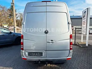 Mercedes-Benz Sprinter 3.0 Kasten 319 CDI*AHK*TEMPOMAT*KLIMA* Bild 5