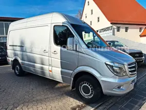 Mercedes-Benz Sprinter 3.0 Kasten 319 CDI*AHK*TEMPOMAT*KLIMA* Bild 3
