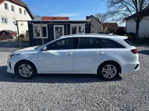 Kia Ceed SW / cee'd SW 1,5 T-GDI "Vision" Bild 5