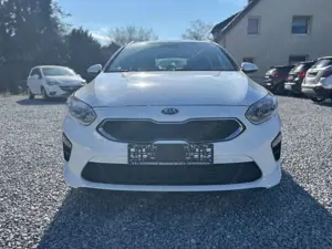 Kia Ceed SW / cee'd SW 1,5 T-GDI "Vision" Bild 2