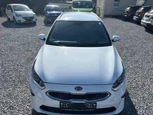 Kia Ceed SW / cee'd SW 1,5 T-GDI "Vision" Bild 3