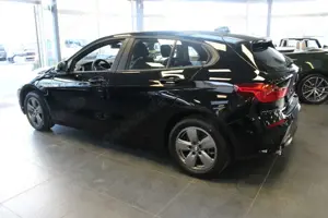 BMW 118 118d Aut. Advantage Bild 4