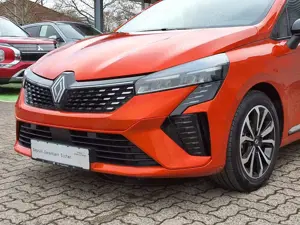 Renault Clio 1.0 TCE 90 Techno Bild 4