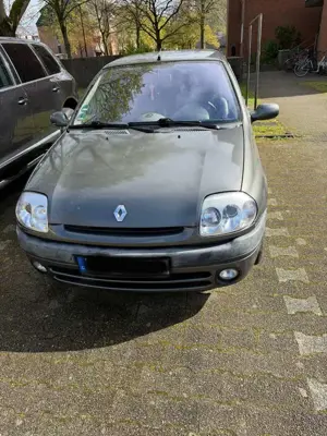 Renault Clio 1.6 16V