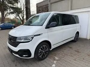 Volkswagen T6.1 Multivan Multivan T6.1TDI BMT Kurz DSG Generation Six