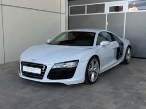 Audi R8 V10 5.2 FSI quattro - manual gearbox  - BO