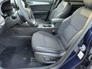 Renault Others Techno Full Hybrid e-tech 145 / Soundsystem NAV... Bild 5