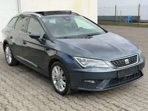 SEAT Leon ST Xcellence 2.0 TDI VIRTUAL|PANO|ACC|R.KAM