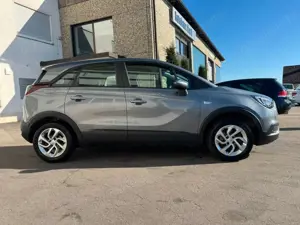 Opel Crossland X Edition CARPLAY ASSIST LENKRAD-HZG Bild 5