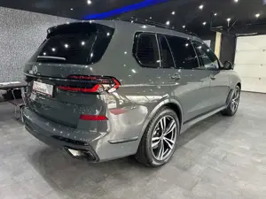 BMW X7 xDrive 40 d M Sport / SkyLounge /Soft-Close / Bild 4