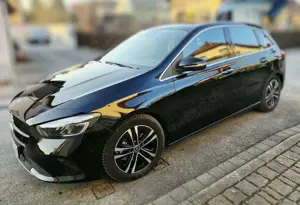 Mercedes-Benz B 200 Mercedes-Benz B 200 (W247) – 163 PS – Top gepflegt – schnell verfügbar