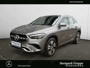 Mercedes-Benz GLA 200 GLA 200 Progressive Distro+Kamera+Winter+LED+ Navi