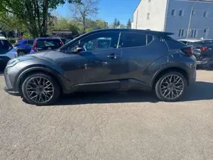 Toyota C-HR Hybrid Team D 1.Hand - Zweifarbig Bild 4