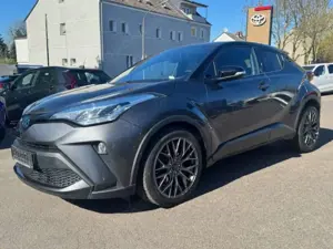 Toyota C-HR Hybrid Team D 1.Hand - Zweifarbig Bild 3