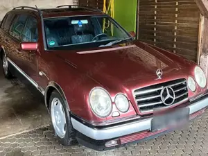 Mercedes-Benz E 200 Avantgarde