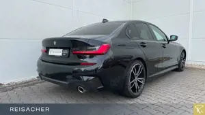 BMW 320 i A Lim M Sport,LCPro.ACC,HuD,RFK,Laser Bild 2