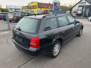 Audi A4 2.4 Avant tiptronic