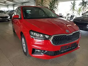 Skoda Fabia 5tg. TSI SELEC. Garantie 10/29  SmartLink Sitzheiz