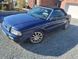 Audi Cabriolet 1.8, LPG, elk.Verdeck,schwarze Ausstattung, Klima Bild 5