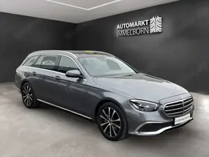 Mercedes-Benz E 300 e Pano*HUD*360*Twinkel*LED*Leder*Navi*DAB