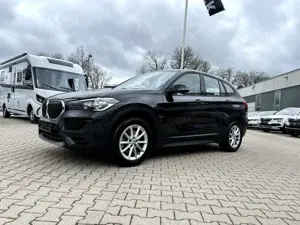 BMW X1 20i xDrive Advantage Navi Leder Sitzh DAB PDC