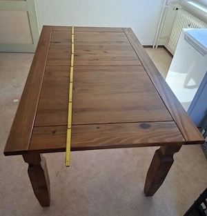 Massivholz Tisch mit 2 Stühlen   stabil & zeitlose  Bild 5