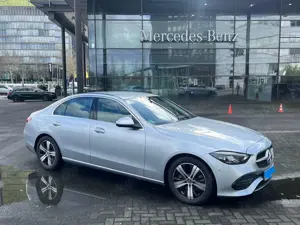 Mercedes-Benz C 300 Limousine