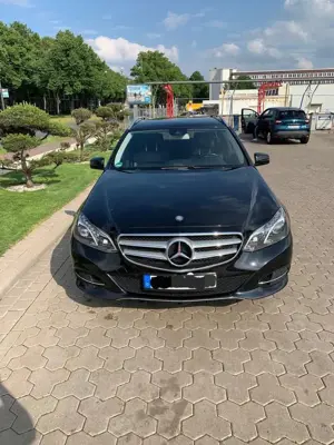 Mercedes-Benz E 200 E 200 CDI BlueEfficiency (212.205)