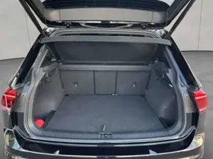 Volkswagen Tiguan 2.0 TDI 4MOTION DSG R-Line Bild 5