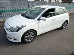 Hyundai i20 i20 1.4 Automatik Style