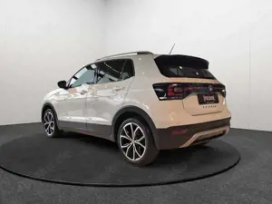 Volkswagen T-Cross 1.0TSI DSG Style LED Navi Rear View ACC Bild 4