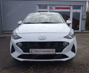 Hyundai i10 TREND AUTOMATIK SHZ LHZ PDC ALU Bild 2