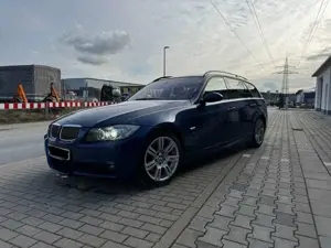 BMW 330 330i Touring