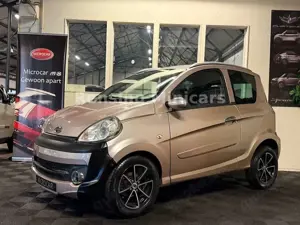 Microcar M.Go DCI Paris Mopedauto Leichtmobile Minicar 45