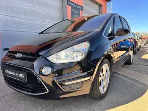 Ford S-Max Titanium