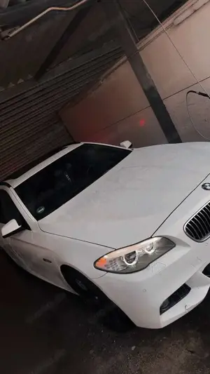 BMW 535 535d xDrive Touring Sport-Aut.