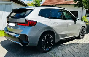 BMW iX1 M-Sport, Elek. Sitze, Drive/Park-Assist, AHK, 20z Bild 5